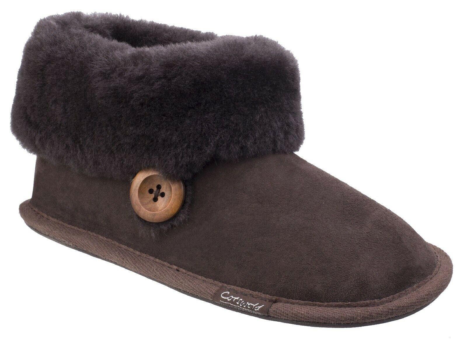 Cotswold Wotton women's chocolate suede sheepskin bootie slipper