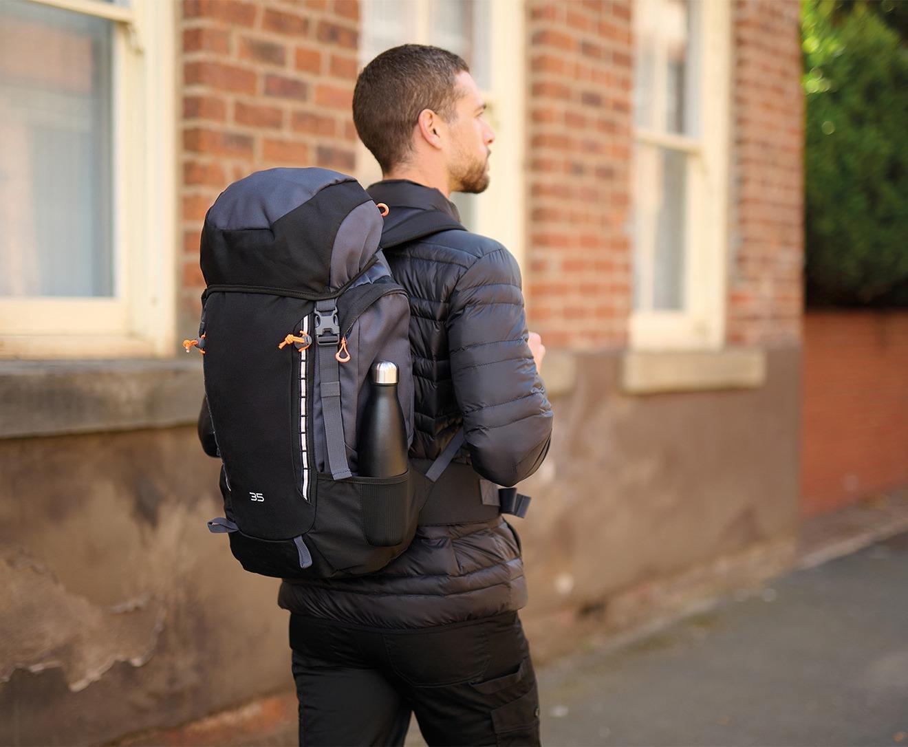 Regatta Ridgetrek navy 35-litre tool backpack perfect for carrying tools#TRB102