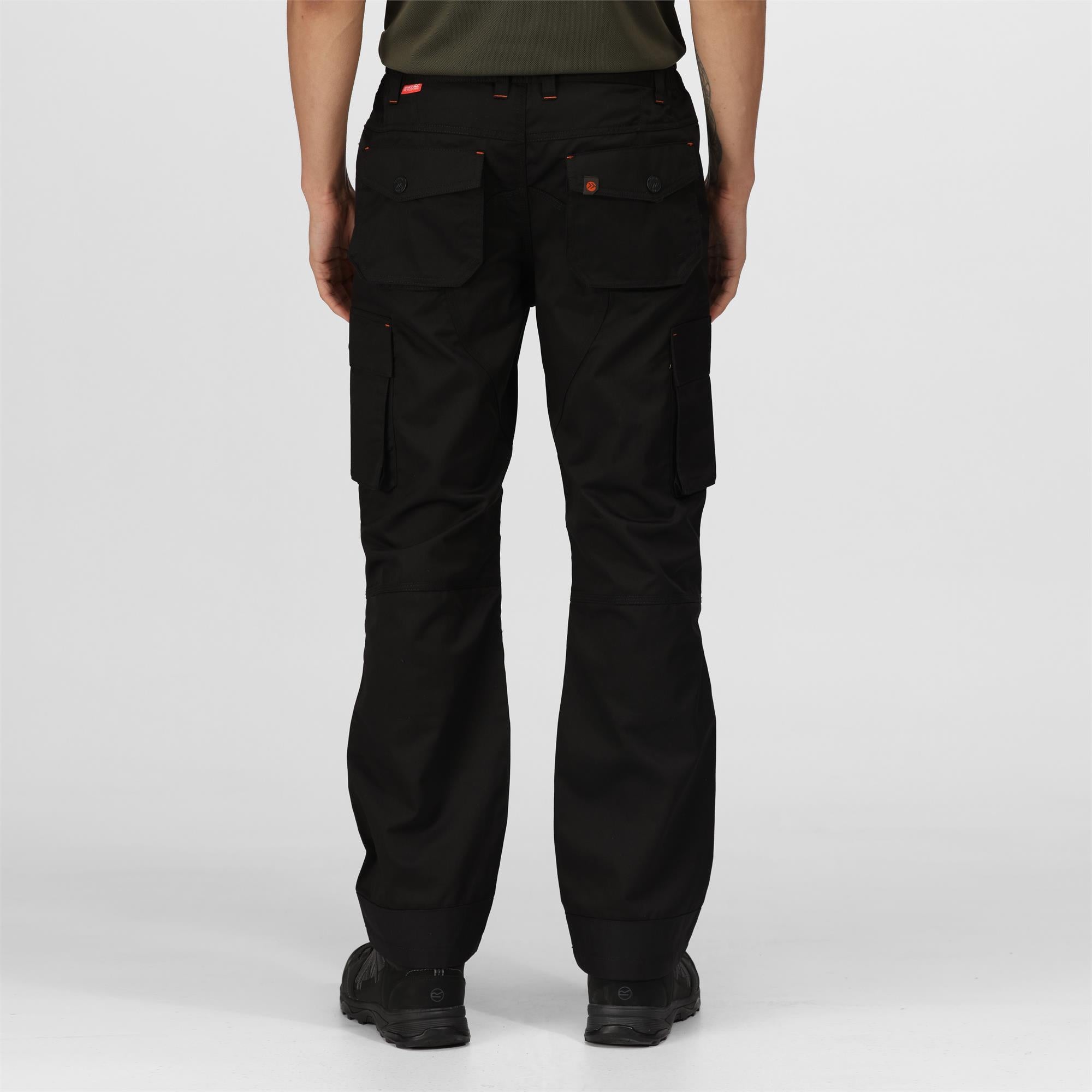 Regatta Heroic black men's triple-stitch multi-pocket cargo work trouser #TRJ366