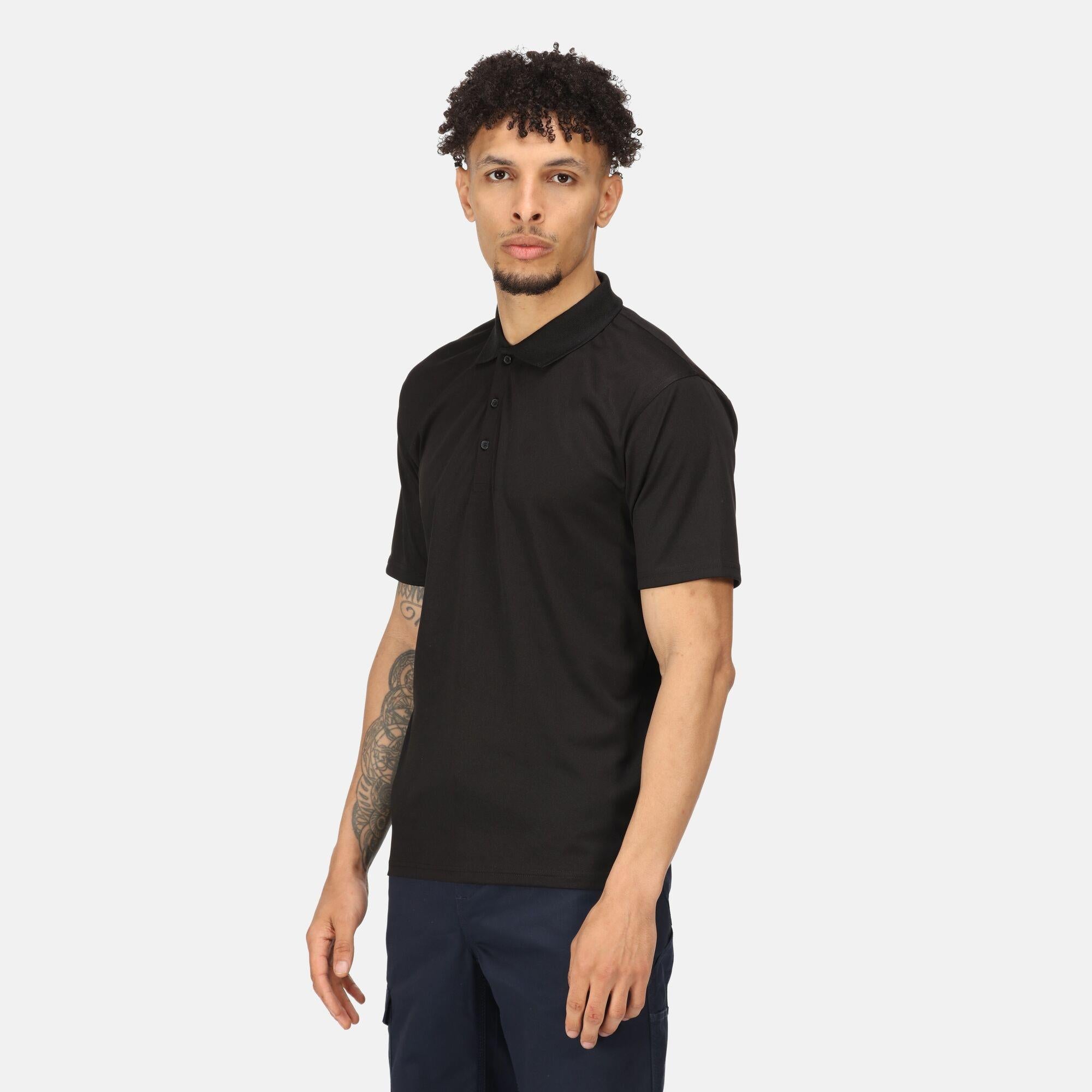 Regatta Pro black men's wicking short-sleeve work polo shirt #TRS224