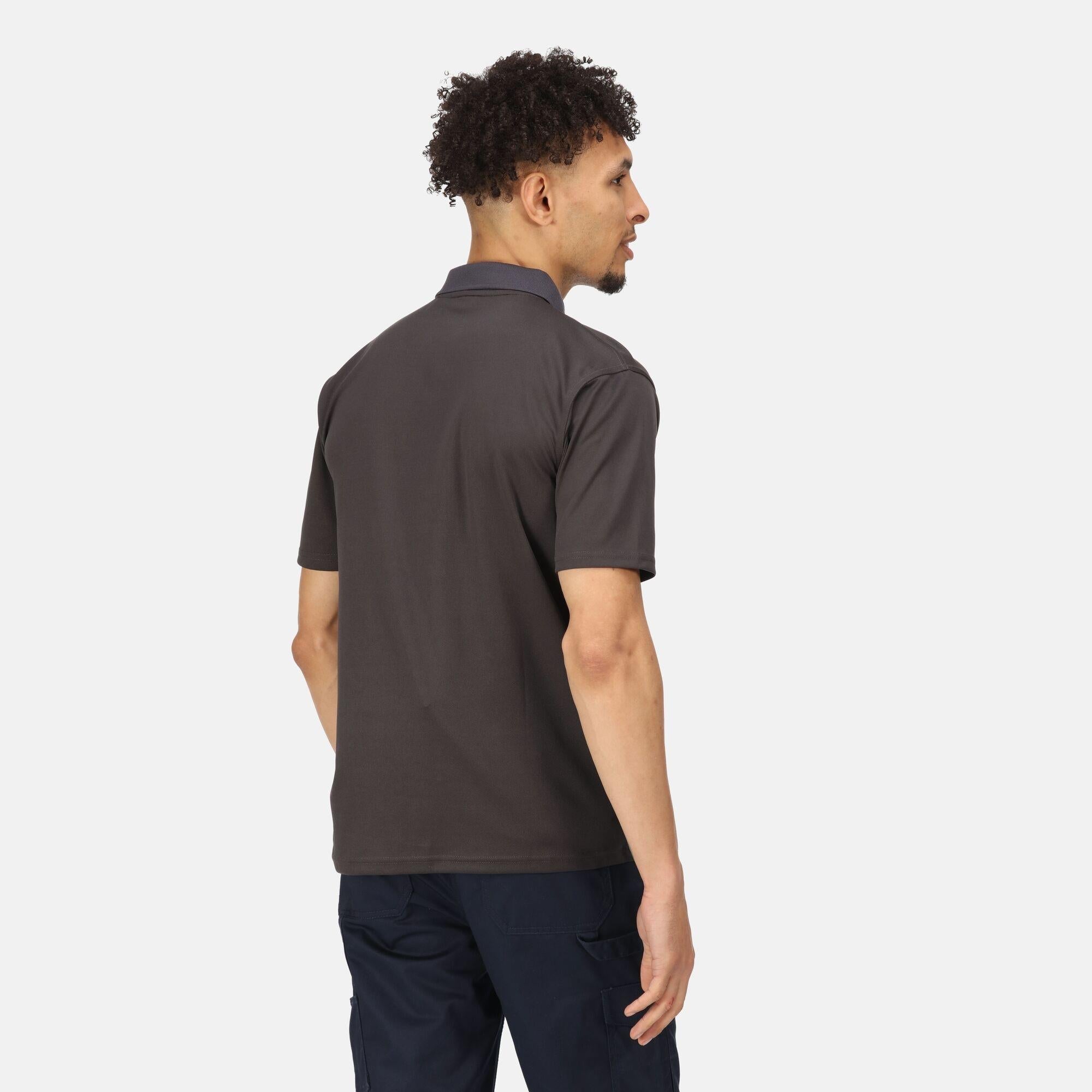 Regatta Pro seal grey men's wicking short-sleeve work polo shirt