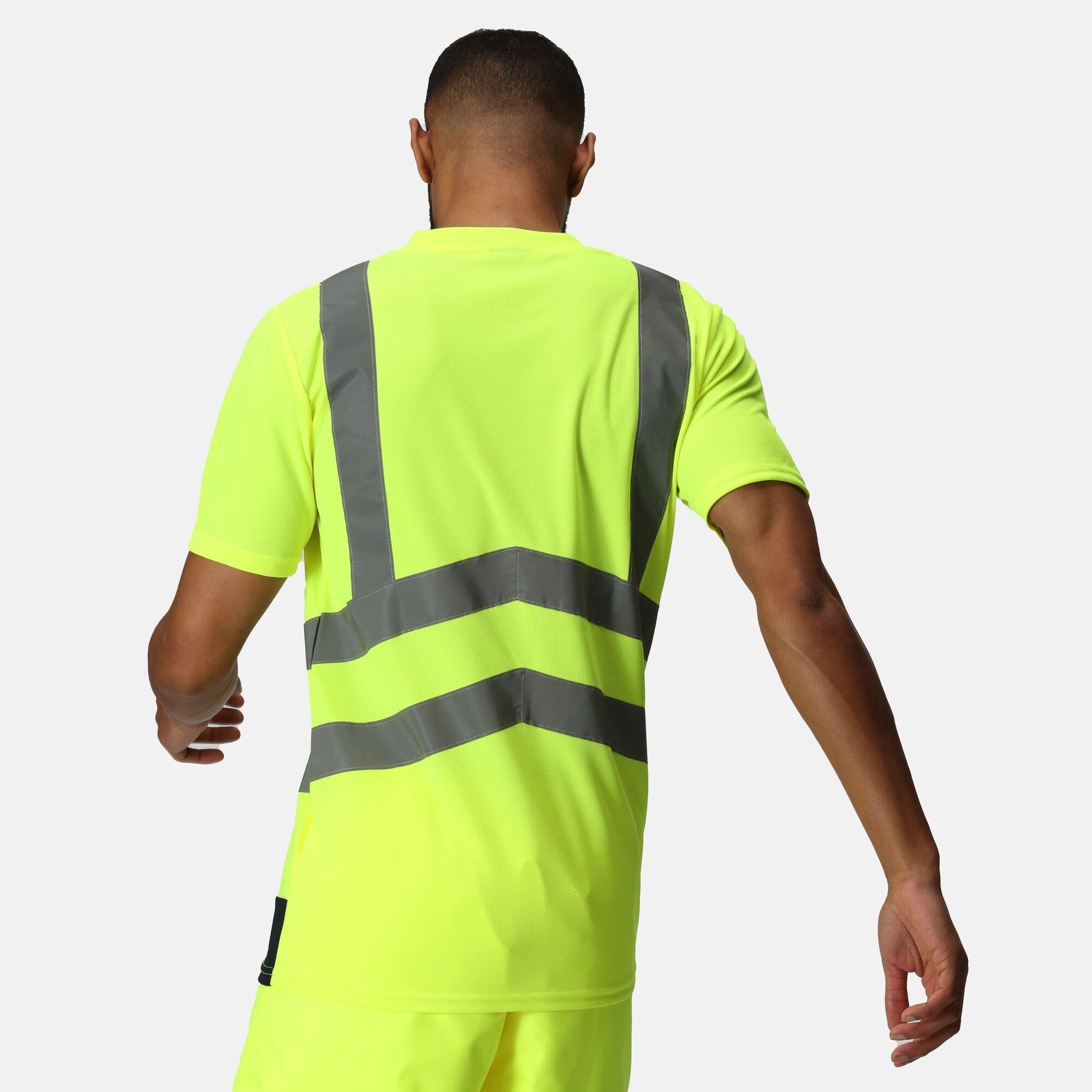 Regatta Pro yellow/navy hi-vis men's short-sleeve wicking T-shirt #TRS194