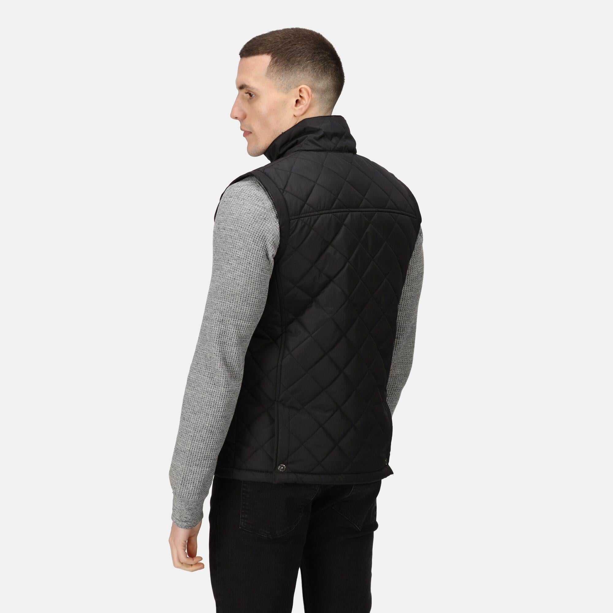 Regatta Tyler black men's water-repellent diamond-quilt insulated bodywarmer #TRA810